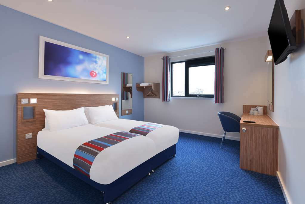 Travelodge Pembroke Dock Pokój zdjęcie